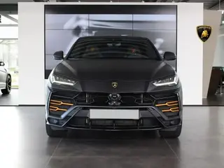 Used Lamborghini Urus ad : Year 2019, 15500 km | Reezocar