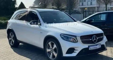 Used MERCEDES-BENZ CLASSE GLC Petrol 2016 Ad 