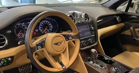 Annonce BENTLEY BENTAYGA Essence 2019 d'occasion 