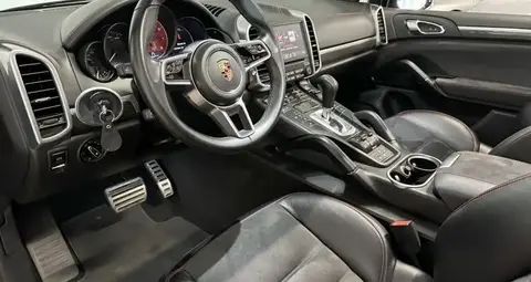 Used PORSCHE CAYENNE Petrol 2017 Ad 