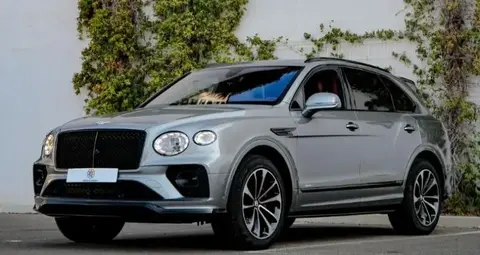 Annonce BENTLEY BENTAYGA Essence 2023 d'occasion 