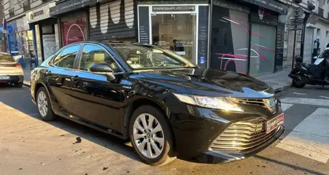 Used TOYOTA CAMRY Hybrid 2019 Ad 