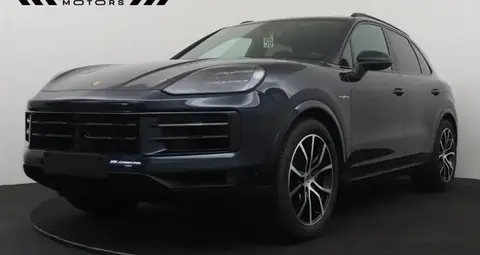 Used PORSCHE CAYENNE Hybrid 2024 Ad 