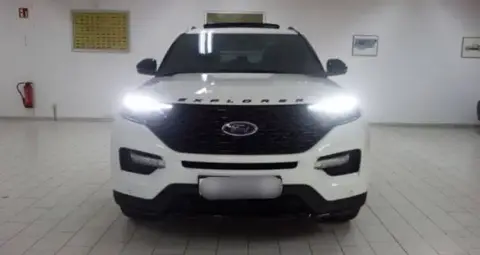 Used FORD EXPLORER Hybrid 2021 Ad 