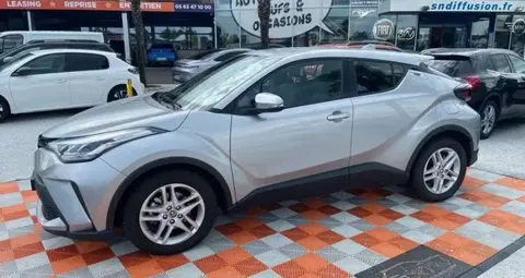 Used TOYOTA C-HR Hybrid 2022 Ad 