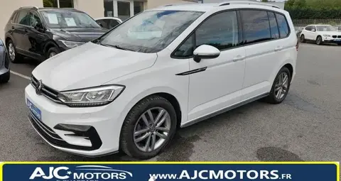 Used VOLKSWAGEN TOURAN Petrol 2021 Ad 