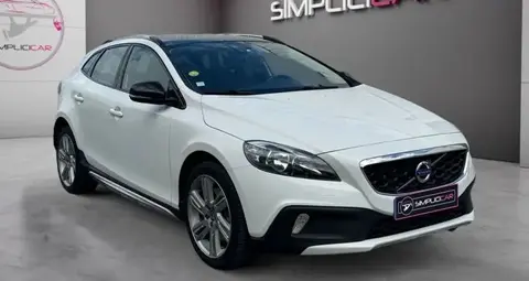 Used VOLVO V40 Diesel 2016 Ad 