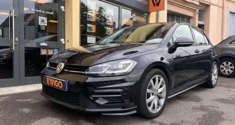 Used VOLKSWAGEN GOLF Petrol 2018 Ad 