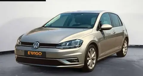 Used VOLKSWAGEN GOLF Petrol 2018 Ad 