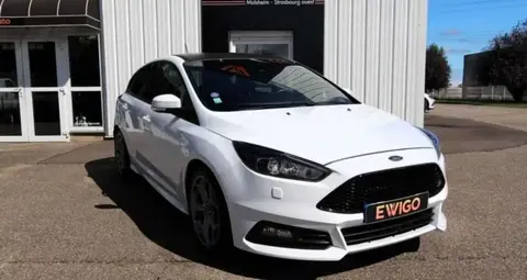 Annonce FORD FOCUS Essence 2017 d'occasion 