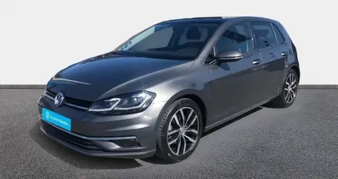 Used VOLKSWAGEN GOLF Petrol 2017 Ad 