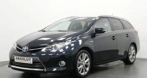 Used TOYOTA AURIS Hybrid 2014 Ad 