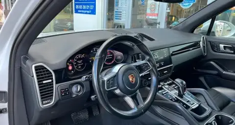 Used PORSCHE CAYENNE Hybrid 2018 Ad 