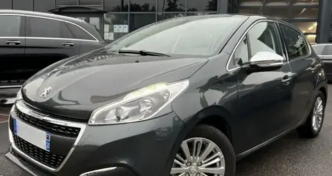 Used PEUGEOT 208 Petrol 2017 Ad 