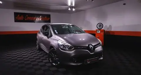 Annonce RENAULT CLIO Essence 2015 d'occasion 