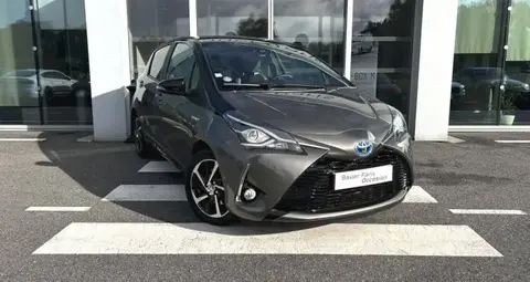 Used TOYOTA YARIS Hybrid 2019 Ad 