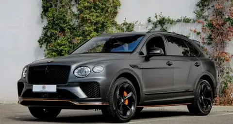 Annonce BENTLEY BENTAYGA Essence 2024 d'occasion 