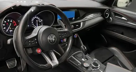 Annonce ALFA ROMEO STELVIO Essence 2019 d'occasion 