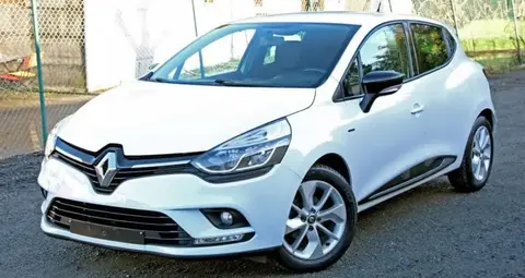 Used RENAULT CLIO Petrol 2017 Ad 