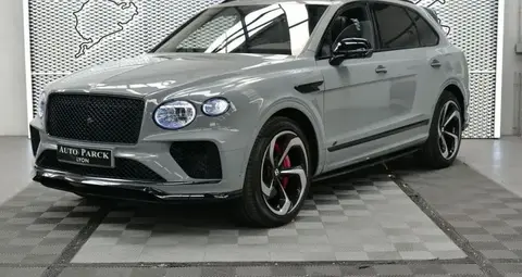 Used BENTLEY BENTAYGA Hybrid 2023 Ad 