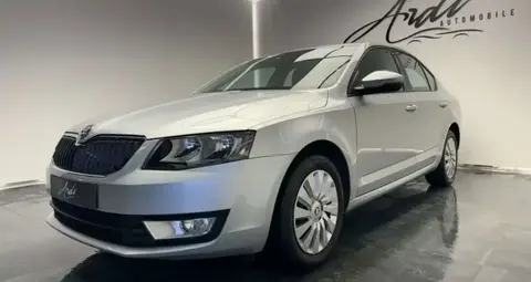 Used SKODA OCTAVIA Petrol 2016 Ad 