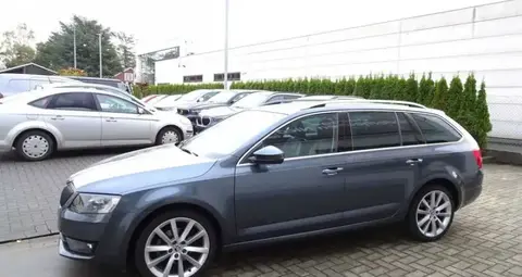 Used SKODA OCTAVIA Petrol 2015 Ad 