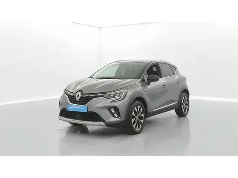 Used RENAULT CAPTUR Petrol 2023 Ad 