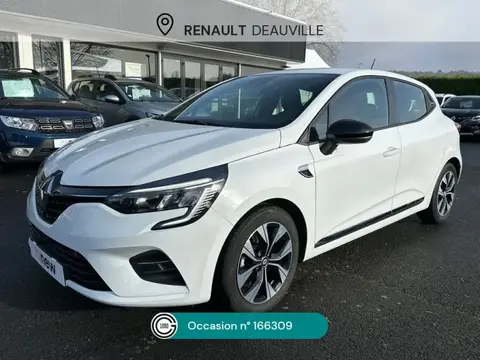 Used RENAULT CLIO Hybrid 2021 Ad 