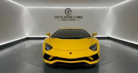 Used LAMBORGHINI AVENTADOR Petrol 2018 Ad 