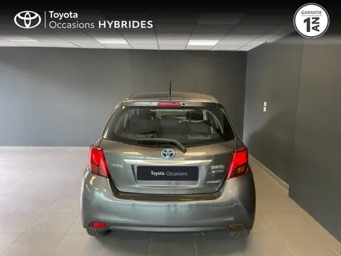 Used TOYOTA YARIS Hybrid 2015 Ad 