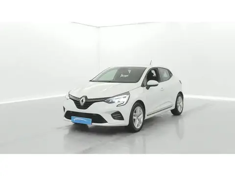 Used RENAULT CLIO Hybrid 2021 Ad 