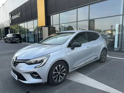 Annonce RENAULT CLIO Essence 2023 d'occasion 