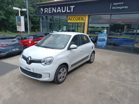 Used RENAULT TWINGO Petrol 2019 Ad 