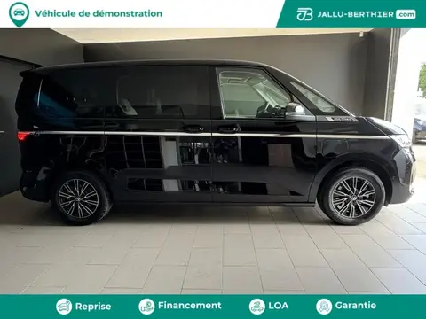 Used VOLKSWAGEN MULTIVAN Petrol 2024 Ad 