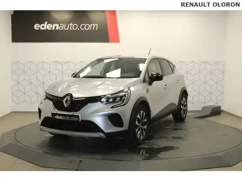 Used RENAULT CAPTUR Petrol 2023 Ad 