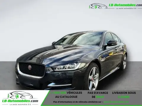 Annonce JAGUAR XE Essence 2017 d'occasion 