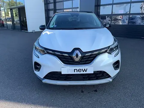 Used RENAULT CAPTUR Hybrid 2021 Ad 