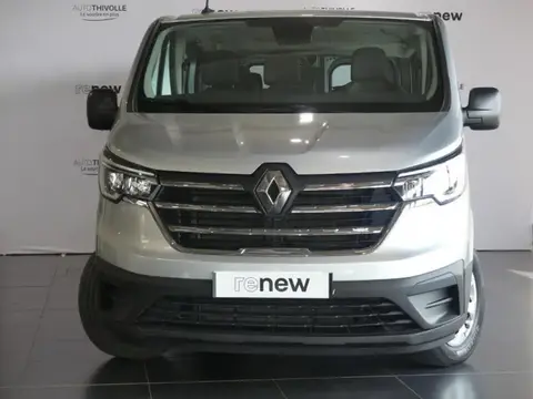 Used RENAULT TRAFIC Diesel 2022 Ad 