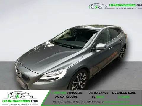 Annonce VOLVO V40 Essence 2019 d'occasion 