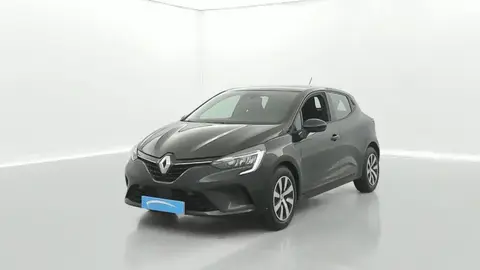 Used RENAULT CLIO Petrol 2023 Ad 