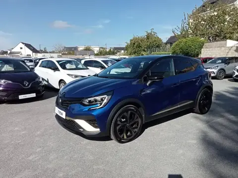 Used RENAULT CAPTUR Hybrid 2023 Ad 