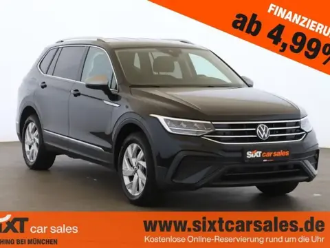 Used VOLKSWAGEN TIGUAN Petrol 2023 Ad 