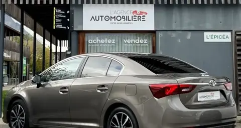 Annonce TOYOTA AVENSIS Essence 2017 d'occasion 