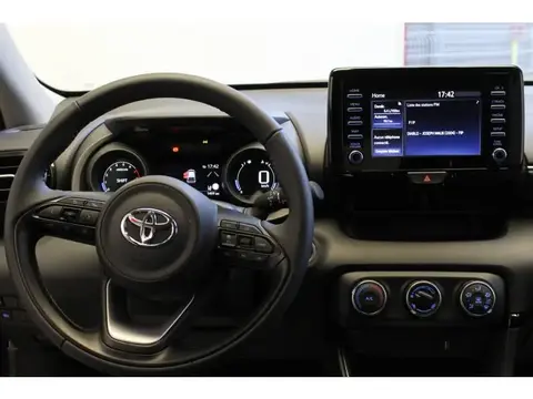 Used TOYOTA YARIS Petrol 2021 Ad 