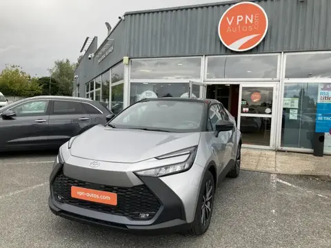 Used TOYOTA C-HR Hybrid 2024 Ad 