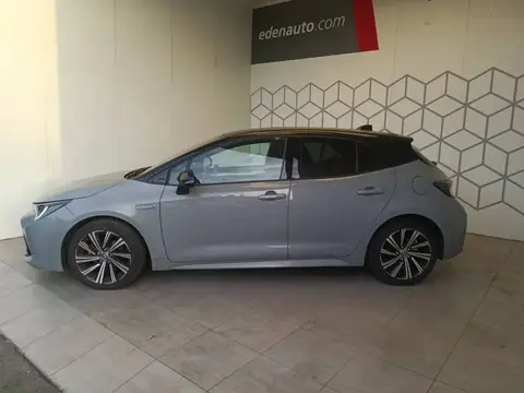 Used TOYOTA COROLLA Hybrid 2021 Ad 