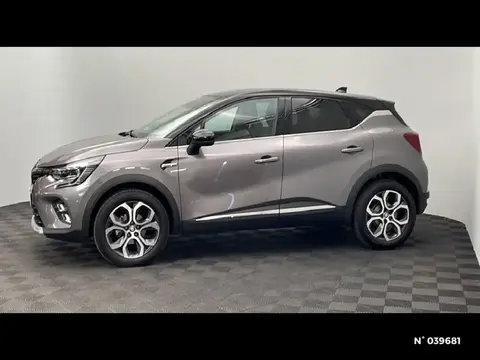 Used RENAULT CAPTUR Petrol 2023 Ad 