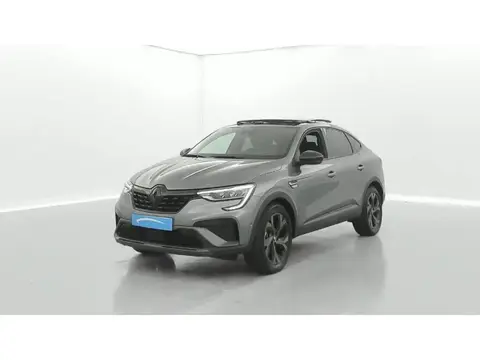 Used RENAULT ARKANA Hybrid 2023 Ad 