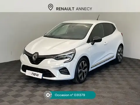 Used RENAULT CLIO Petrol 2022 Ad 