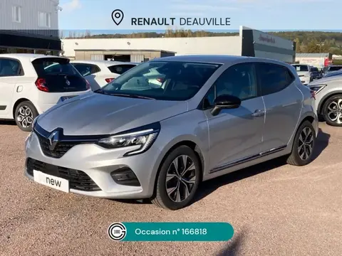 Used RENAULT CLIO Petrol 2023 Ad 